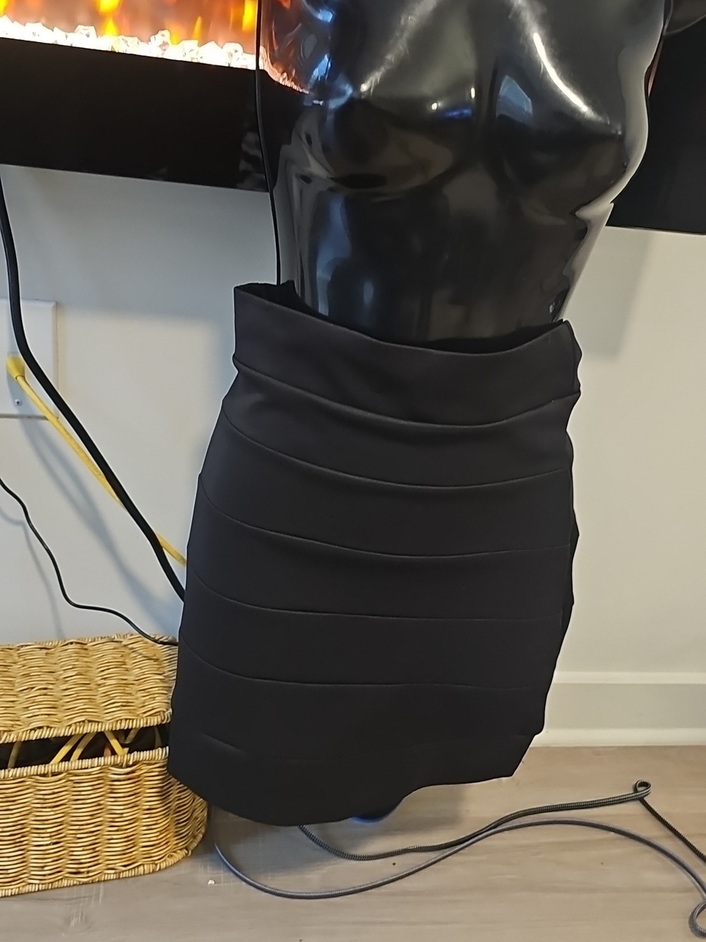 Love Culture Black Bandage Pencil Skirt